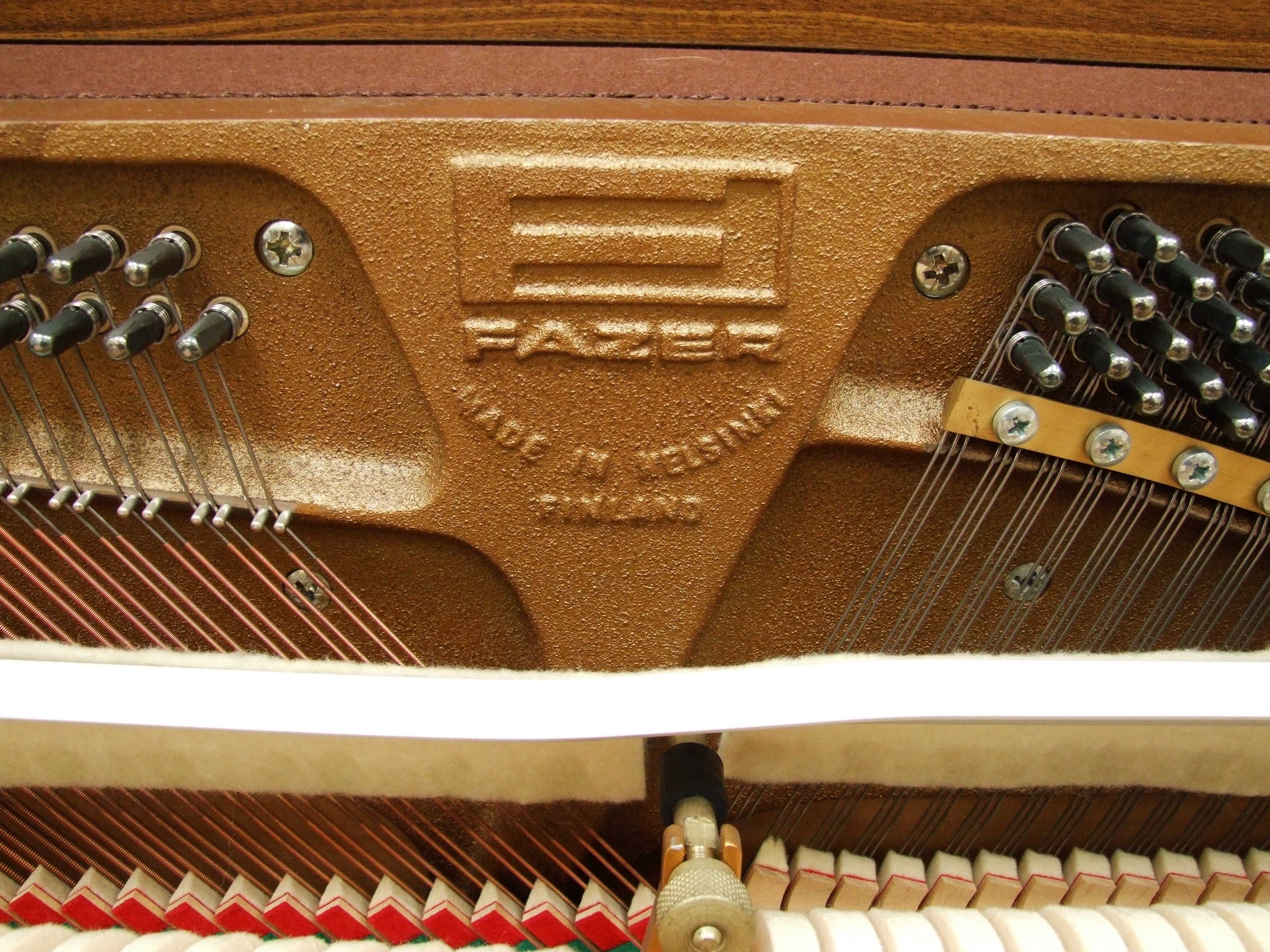 Sold Fazer piano