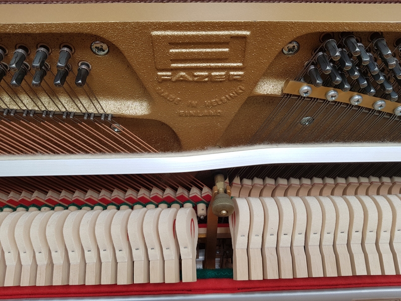 Sold Fazer piano