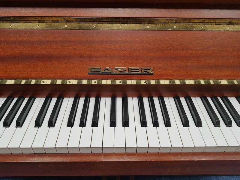 Sold Fazer piano