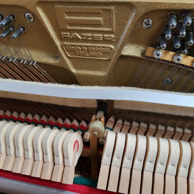 Sold Fazer piano