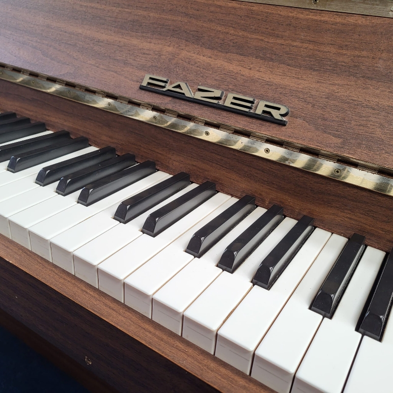 Sold Fazer piano