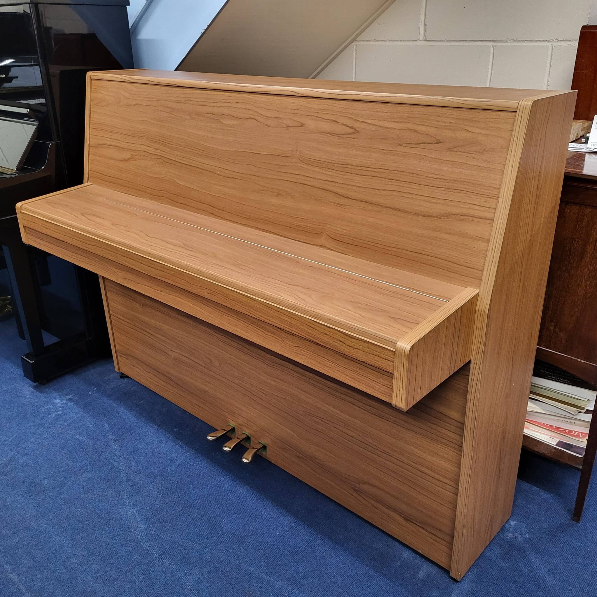 Sold Fazer piano