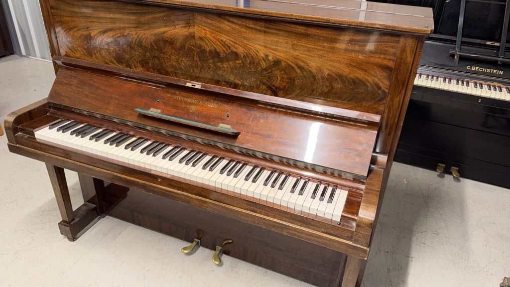 Steinway Vertegrand