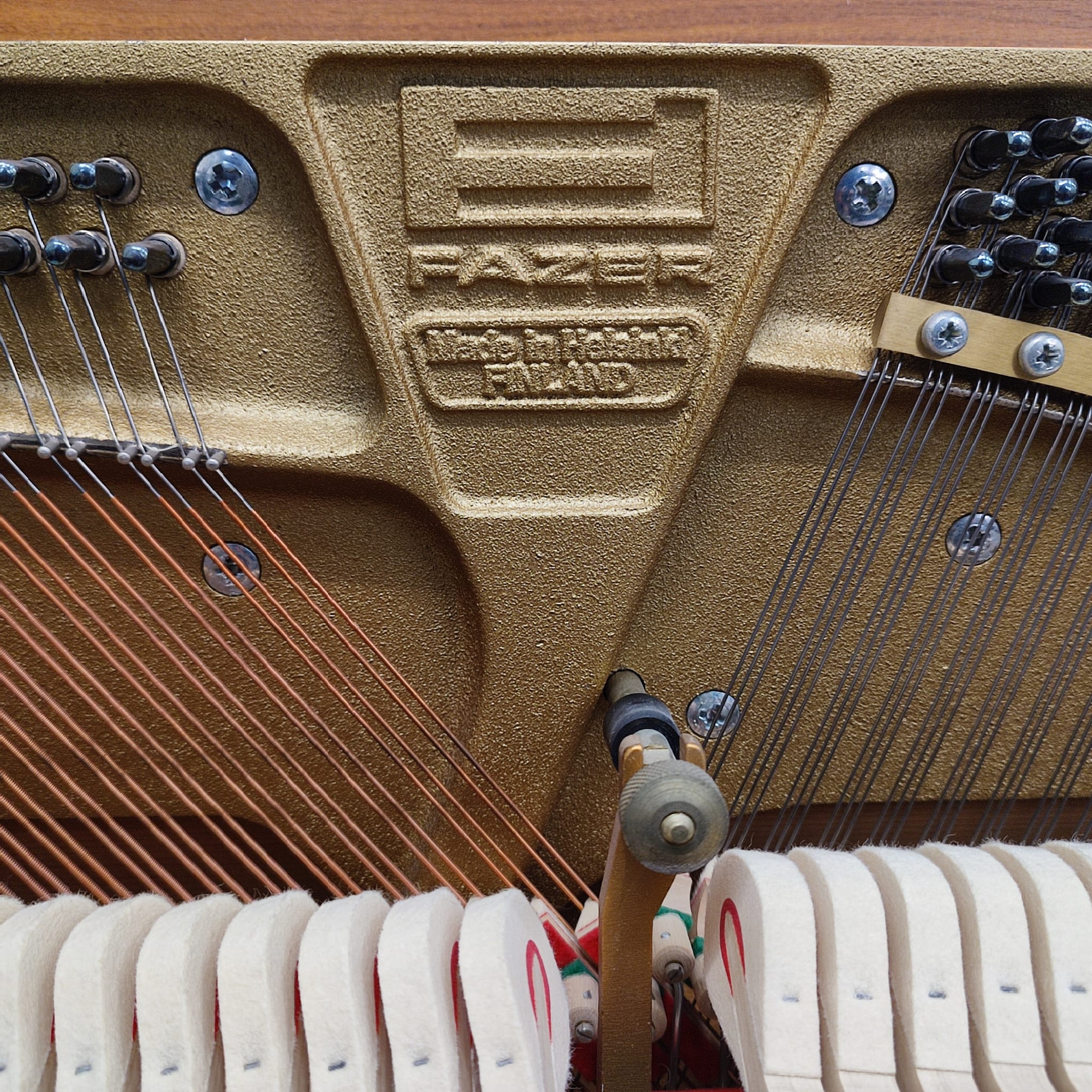Sold Fazer piano