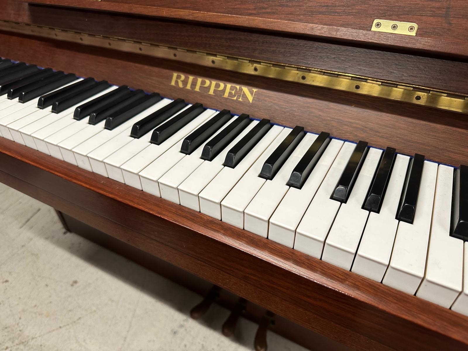 Sold Rippen piano