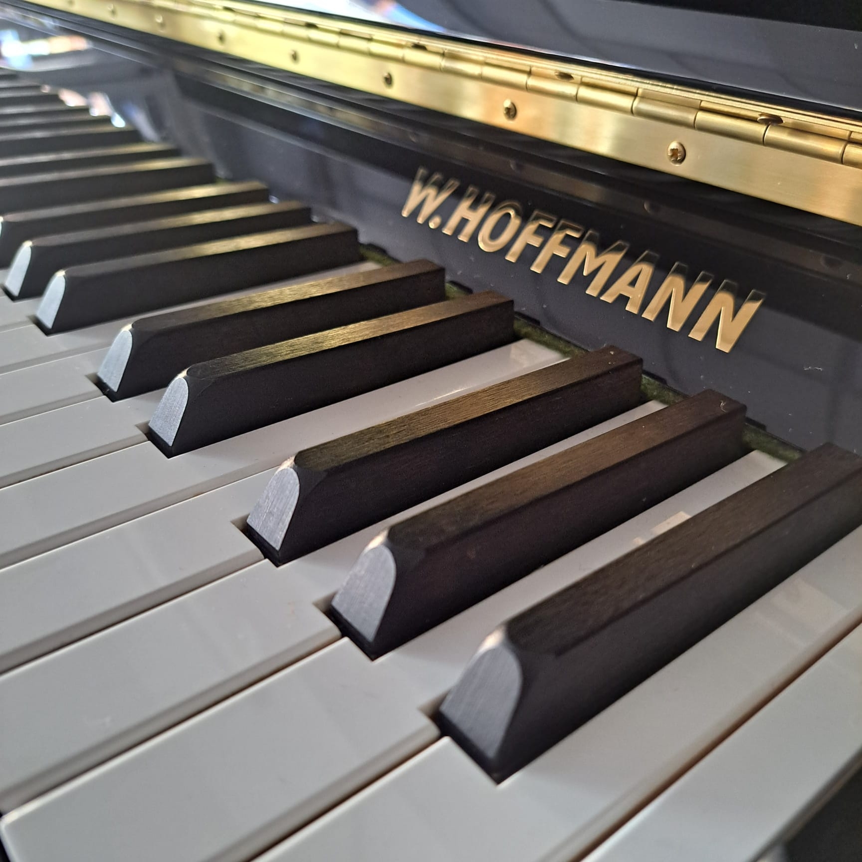 Sold Hoffmann piano