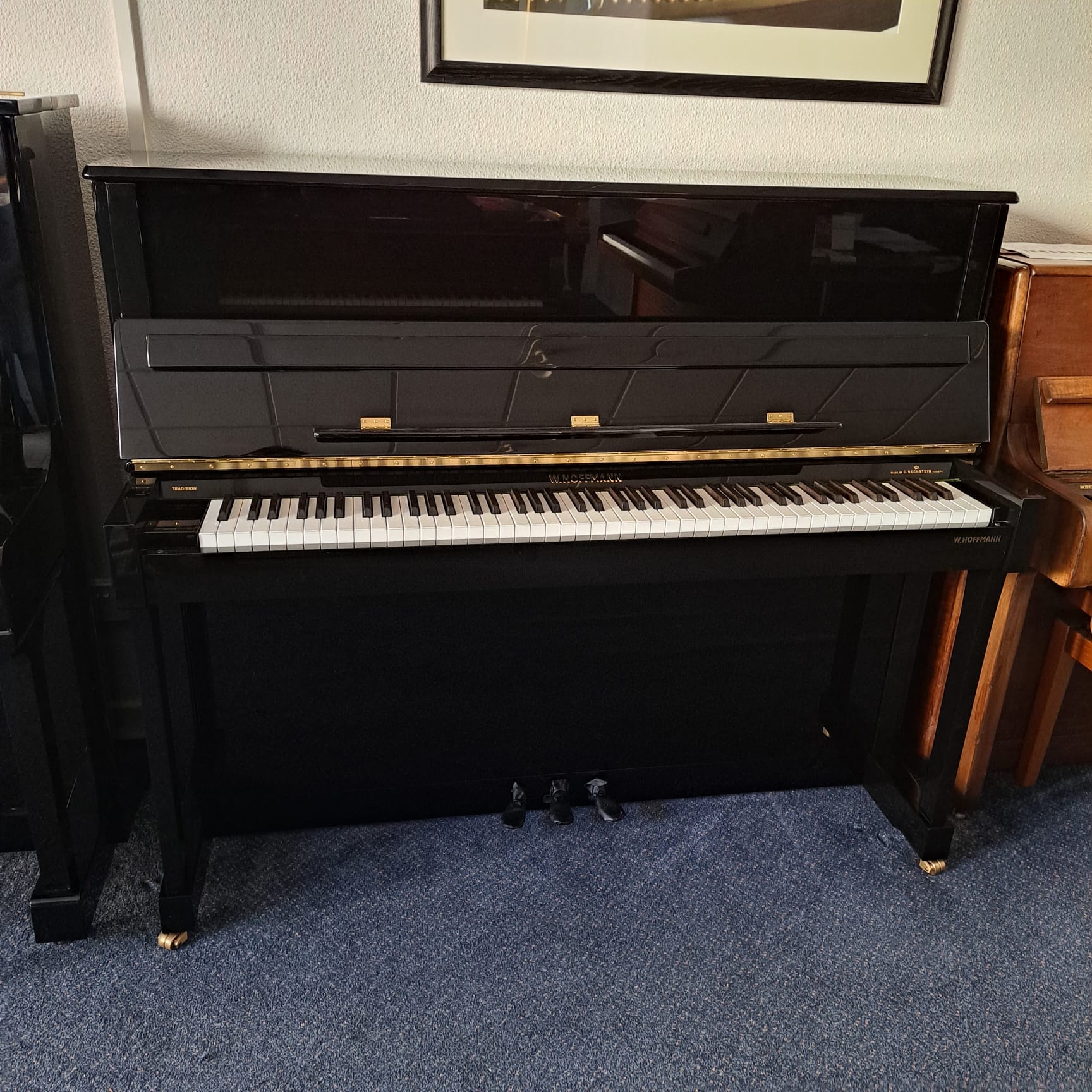 Sold Hoffmann piano