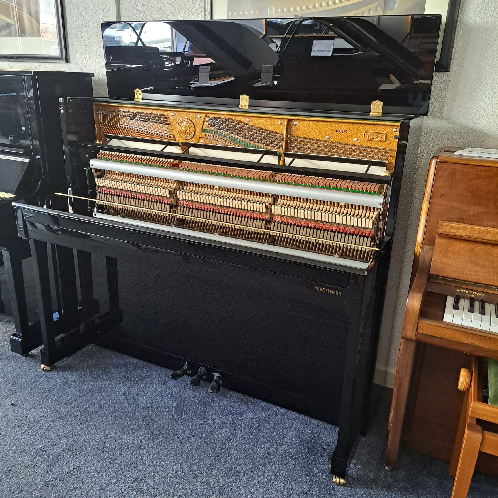 Sold Hoffmann piano