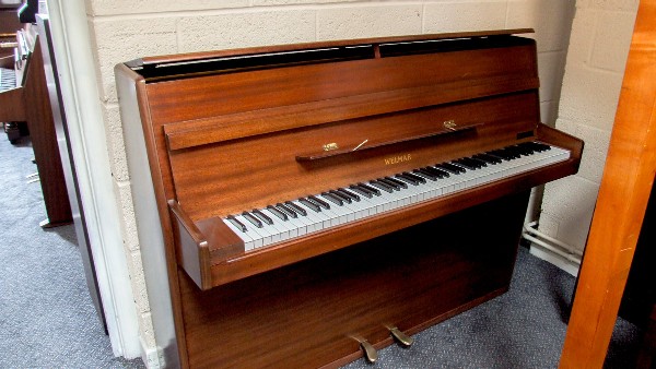 Welmar upright piano