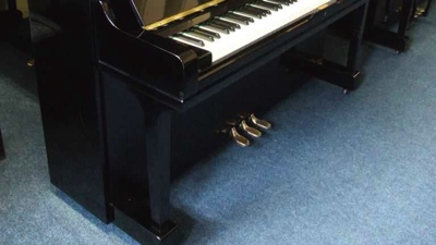 Yamaha U3 upright piano