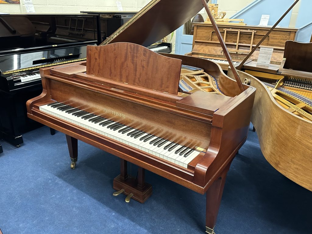 Bluthner style IV baby grand